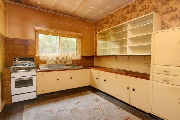 Fifth view of Homely house listing, 6 Catherine Parade, Frankston VIC 3199