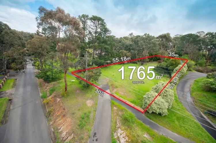 17 Parsons Road, Eltham VIC 3095