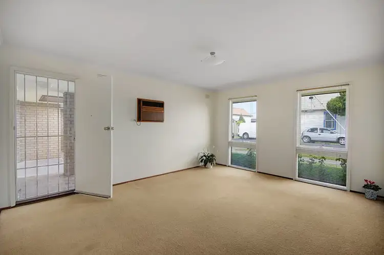 Second view of Homely unit listing, 1/2-4 Drumcondra Avenue, Drumcondra VIC 3215