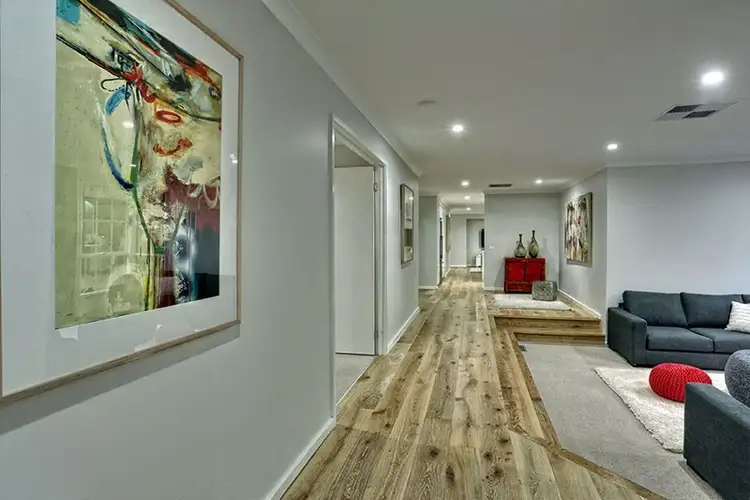 Fifth view of Homely house listing, 9 Miramah Cl, Rowville VIC 3178