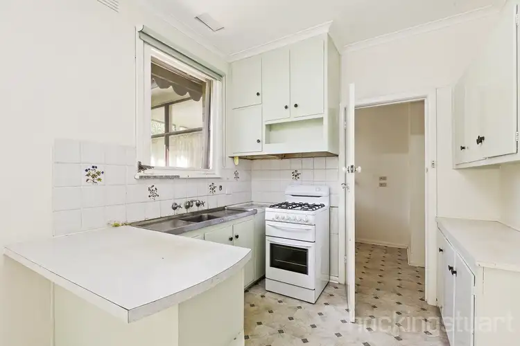 Fourth view of Homely house listing, 16 Greenview Court, Bentleigh East VIC 3165