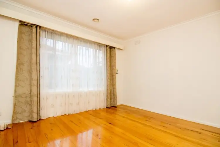 Fifth view of Homely house listing, 32 Valerie Street, Lalor VIC 3075