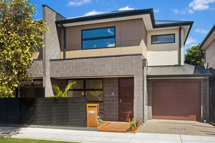 2/1a Stoneamark Court, West Footscray VIC 3012