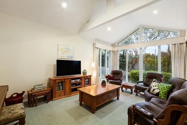 Sixth view of Homely house listing, 9 Gum Hill Court, Eltham VIC 3095