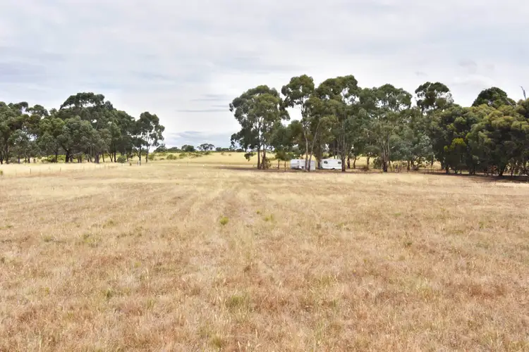 210 Fairview Drive, Clunes VIC 3370