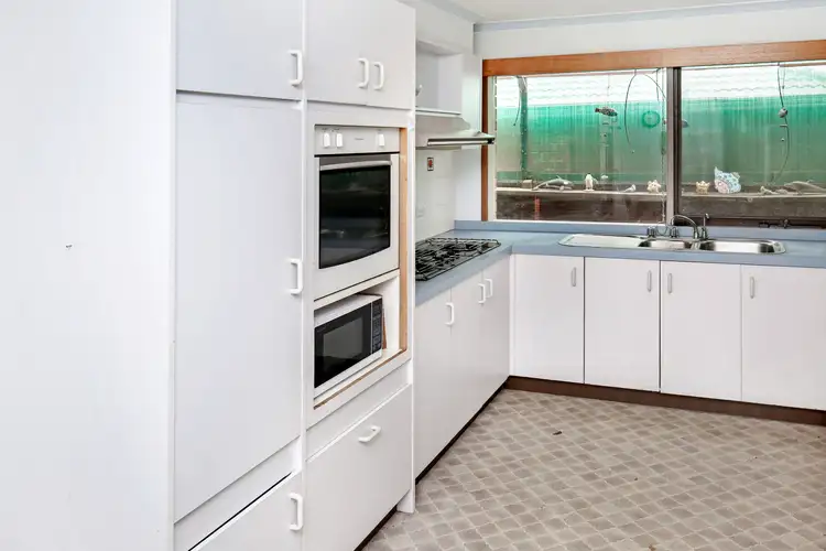 Second view of Homely house listing, 3 Horseshoe Crescent, Epping VIC 3076