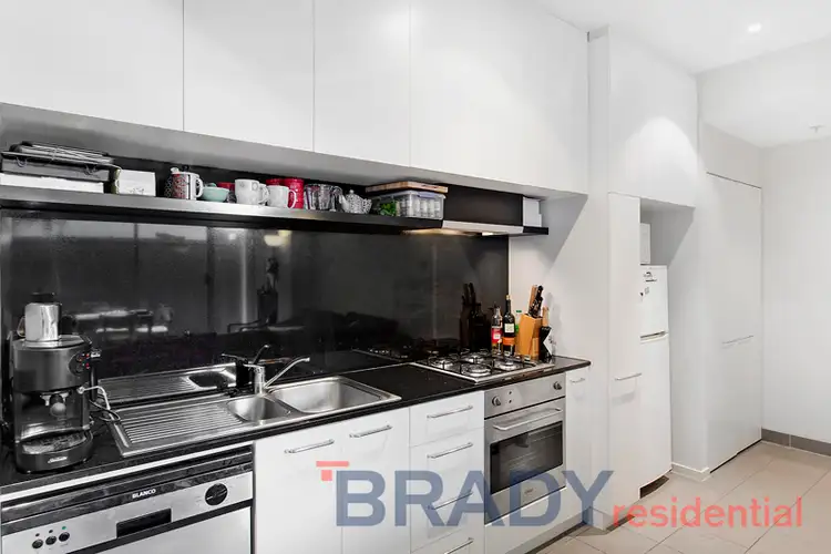 Main view of Homely apartment listing, 5/25 Wills Street, Melbourne VIC 3000