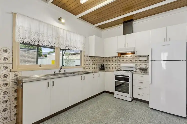 Fourth view of Homely unit listing, 1/40 Sinclair Road, Bayswater VIC 3153