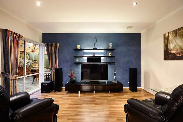 Fifth view of Homely house listing, 15 McIvor Way (ALANBRAE), Attwood VIC 3049