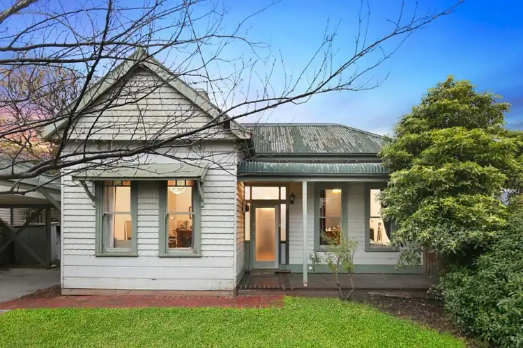 11 Smith Street, Thornbury VIC 3071