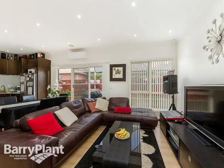 Second view of Homely unit listing, 3/9 Oberon Avenue, St Albans VIC 3021