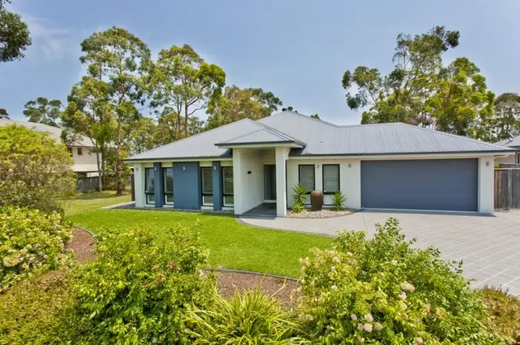 Main view of Homely house listing, 10 Oakmont Avenue, Medowie NSW 2318