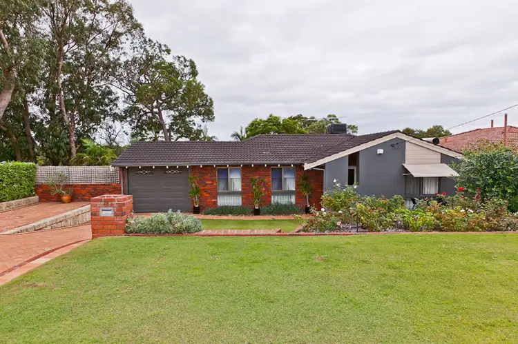 26 KANANGRA CRESCENT, Greenwood WA 6024