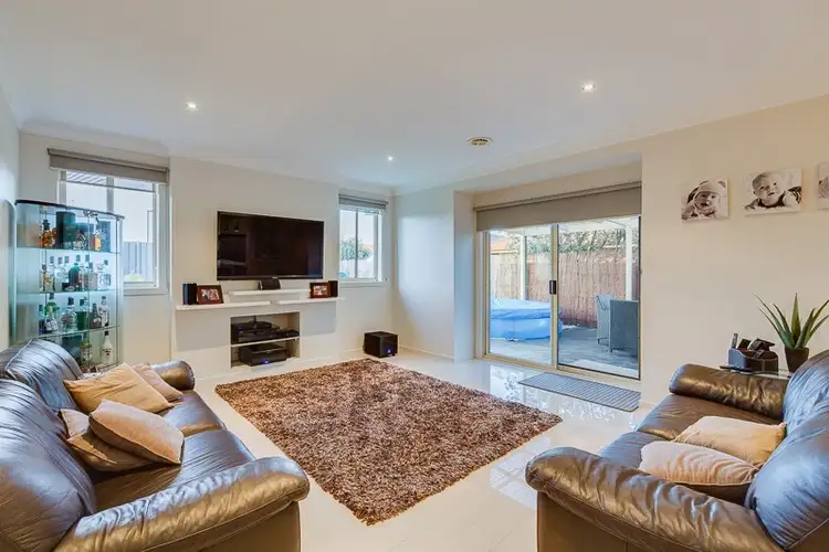 Fifth view of Homely house listing, 25 Cynthia Court, Hillside VIC 3037