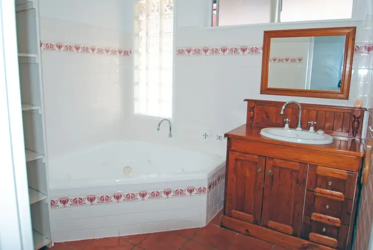 Fifth view of Homely house listing, 15 Kauri Crescent, Portland VIC 3305