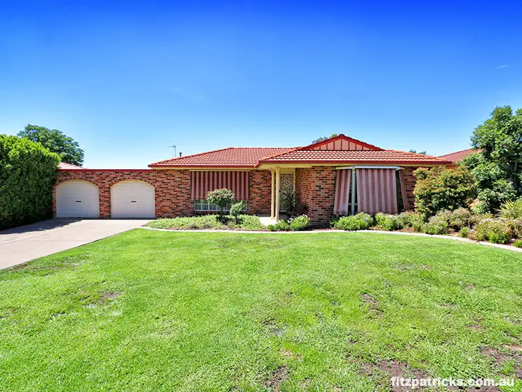 70 Dalman Parkway, Glenfield Park NSW 2650