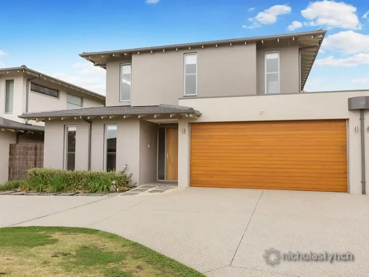 8/189 Mount Eliza Way, Mount Eliza VIC 3930