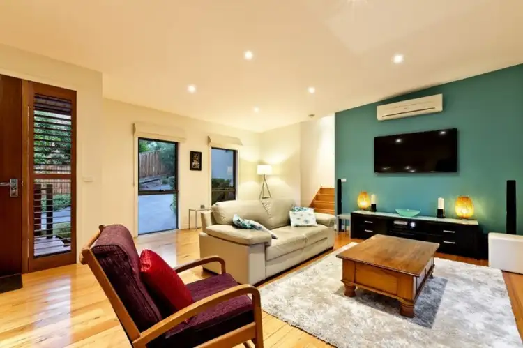 Main view of Homely townhouse listing, 3/16 Meadow Cres, Montmorency VIC 3094