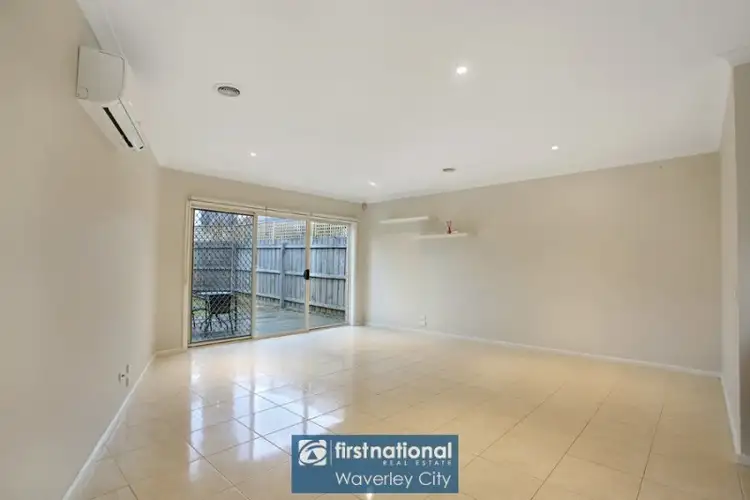 Fourth view of Homely townhouse listing, 5B Templeman Court, Aspendale Gardens VIC 3195