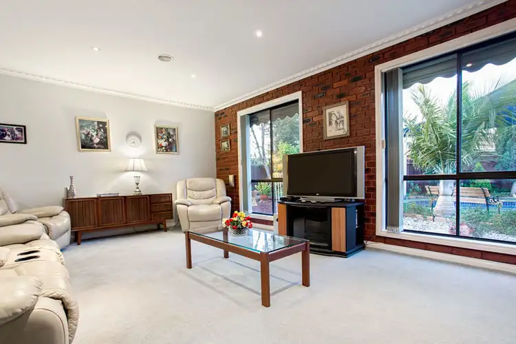 Sixth view of Homely house listing, 5 Friendship Court, Taylors Lakes VIC 3038