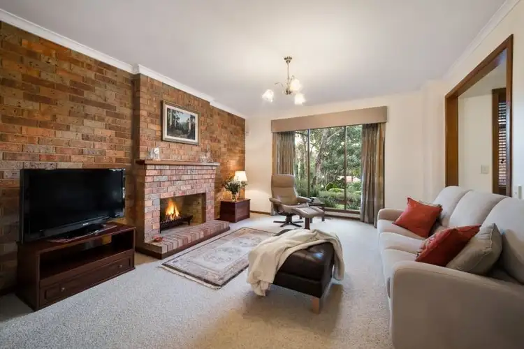 Second view of Homely house listing, 6 Freda Court, Eltham North VIC 3095