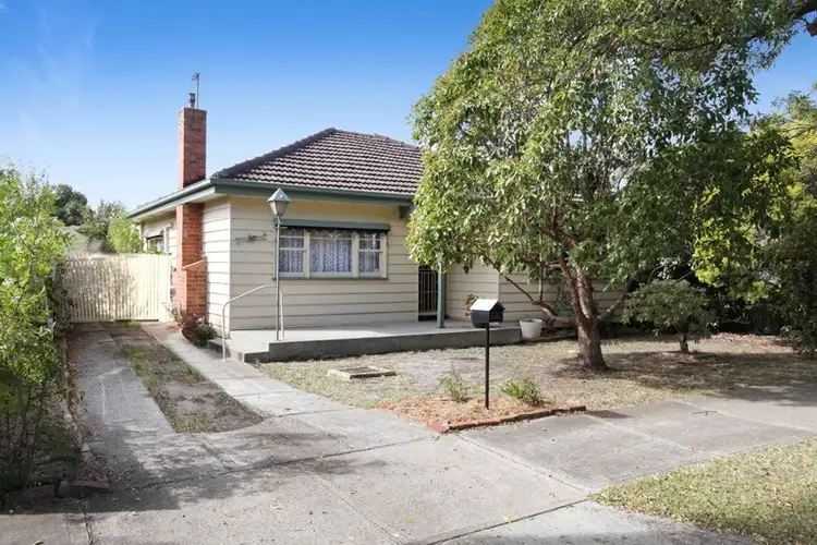 17 Snowden Street, Sunshine VIC 3020