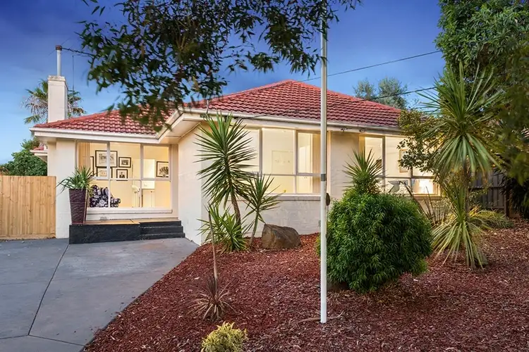 1 Dawayne Street, Burwood East VIC 3151