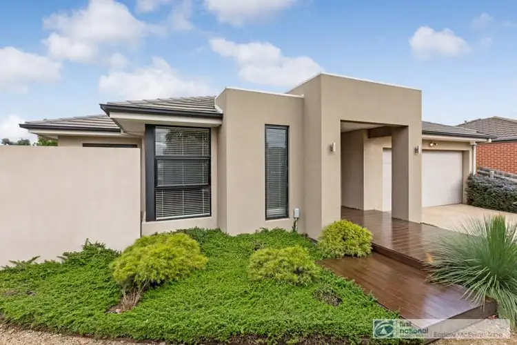 202 Civic Parade, Altona VIC 3018