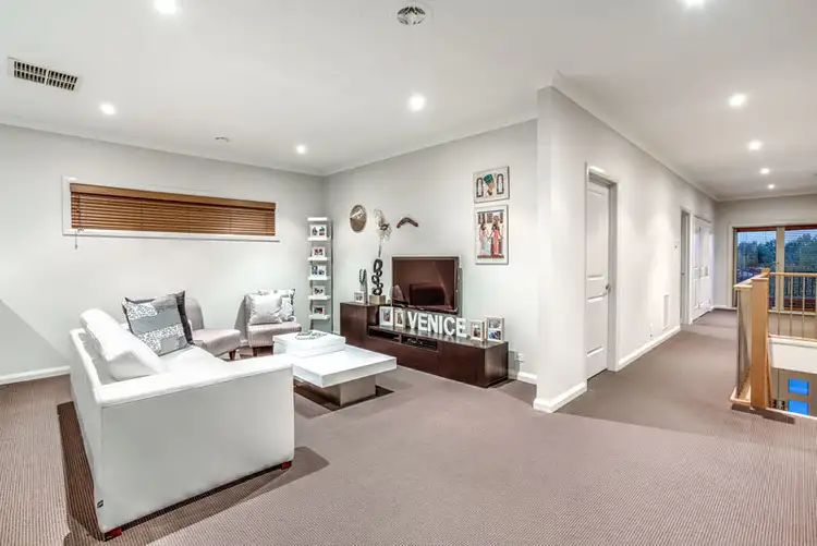 Seventh view of Homely house listing, 4 Callender Way, Hillside VIC 3037
