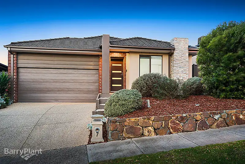 Main view of Homely house listing, 7 Magdalen Mews, Bundoora VIC 3083