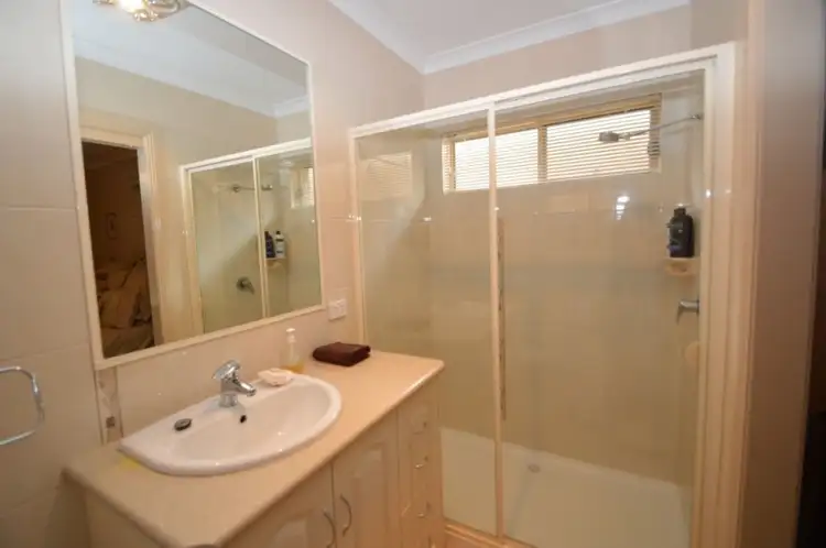 Sixth view of Homely house listing, 37 Collyn Dale Drive, Wangaratta VIC 3677