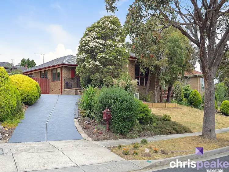 Main view of Homely house listing, 2 Maculosa Court, Endeavour Hills VIC 3802