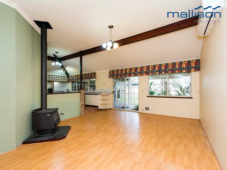 Fifth view of Homely house listing, 6 Geographe Way, Thornlie WA 6108