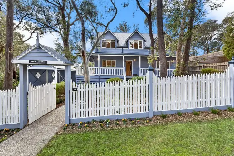 31 Pymm Avenue, Eltham North VIC 3095