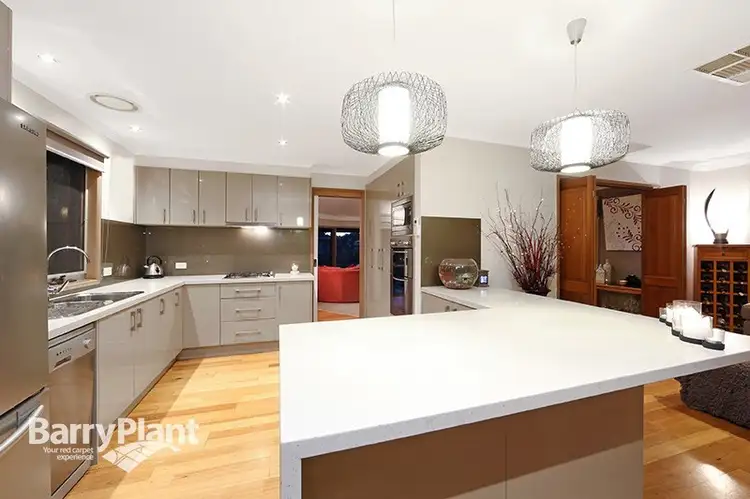 2 Kitson Court, Rowville VIC 3178