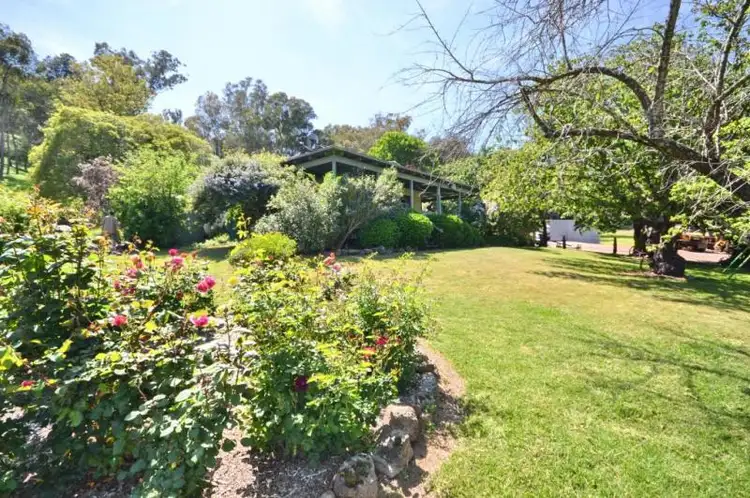 453 Tatong-Tolmie Road, Tatong VIC 3673