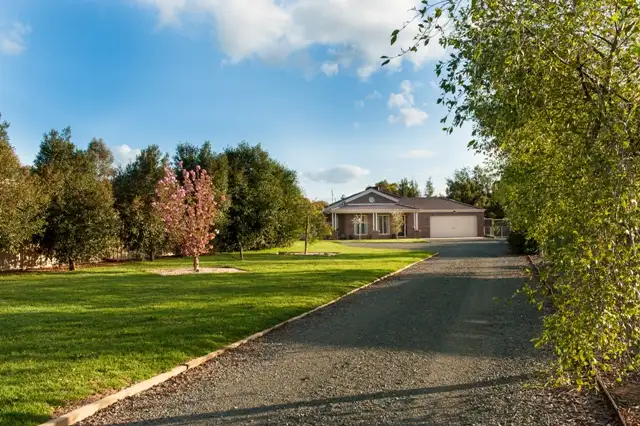 7 Cash Court, Echuca VIC 3564