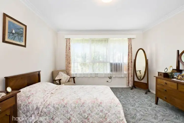 Fifth view of Homely house listing, 7 Samuel Court, Bentleigh East VIC 3165