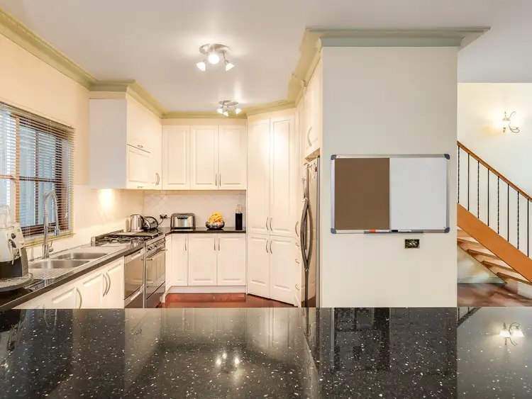 Sixth view of Homely house listing, 21 Ian Grove, Mount Waverley VIC 3149