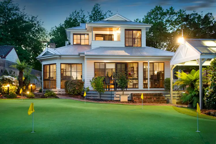7 Elder Street, Blackburn VIC 3130