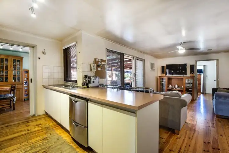 Sixth view of Homely house listing, 14 Elgata Close, Meadow Heights VIC 3048