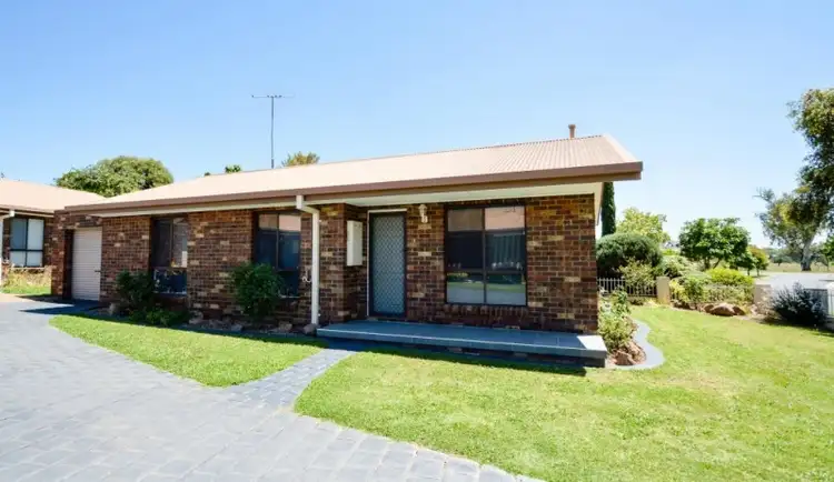 Main view of Homely unit listing, 1/6 Albert Court, Wangaratta VIC 3677