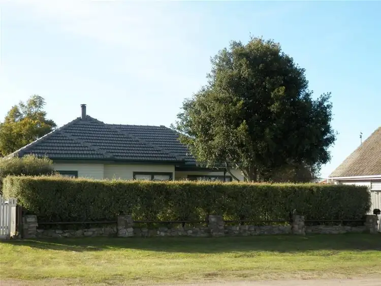12 Moroney Street, Bairnsdale VIC 3875