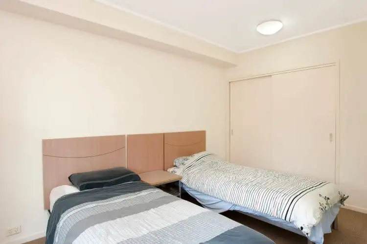 Fourth view of Homely apartment listing, 2/800 Swanston Street, Carlton VIC 3053