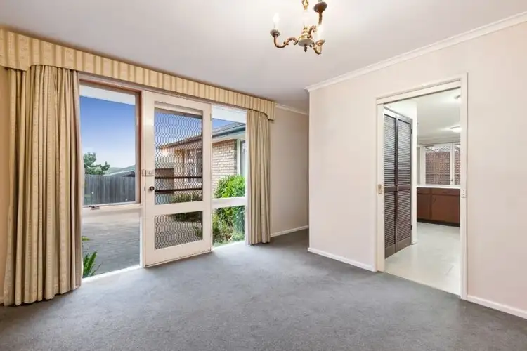 Fifth view of Homely house listing, 5 Binalong Court, Yallambie VIC 3085