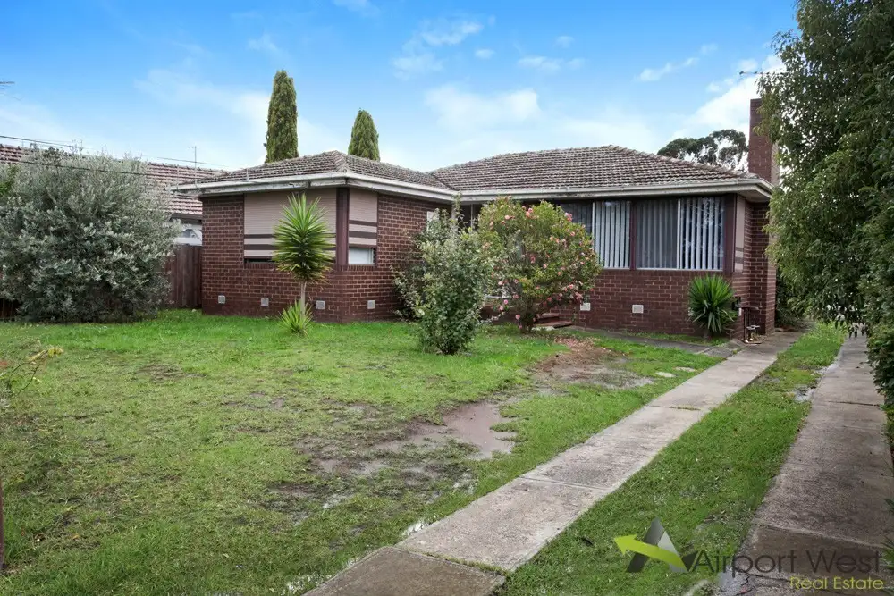 Main view of Homely house listing, 10 Goodwood Crescent, Gladstone Park VIC 3043