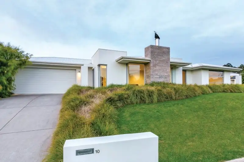 Main view of Homely house listing, 10 Whykes Avenue, Buninyong VIC 3357