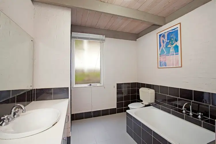 Fifth view of Homely house listing, 2 Union Street, Kilmore VIC 3764