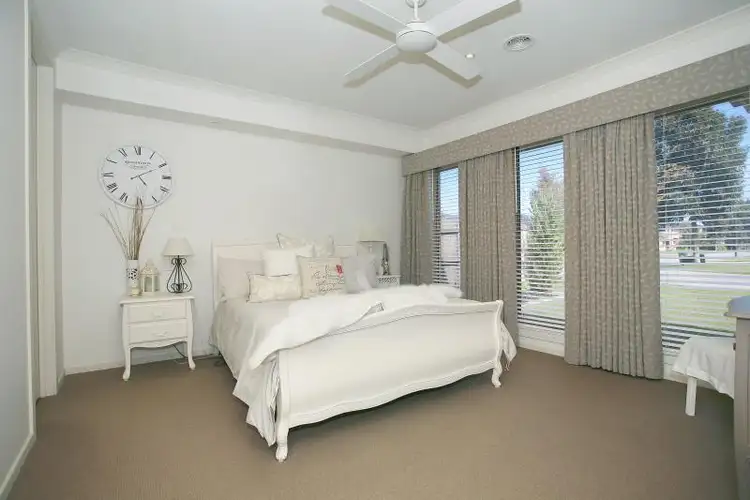 Third view of Homely house listing, 15 Flinders Chase, Sandhurst VIC 3977