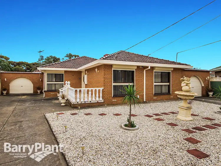 6 Acuba Close, St Albans VIC 3021
